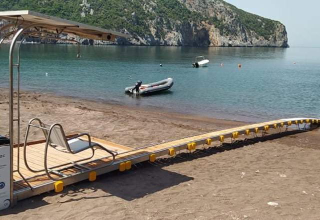 Δίρφυς Λιμνιώνας